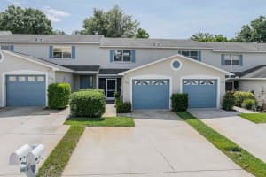 2352 ISLE ROYALE COURT, WINTER HAVEN, FL 33880 - MLS#MFRP4935542