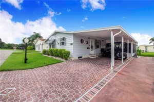407 DARTMOUTH DRIVE, HAINES CITY, FL 33844 - MLS#MFRP4935553