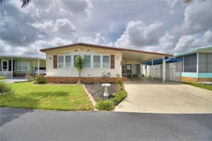 4220 CEDARWOOD STREET, WINTER HAVEN, FL 33880 - MLS#MFRP4935575
