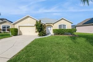 647 Ella Mae Dr, DAVENPORT