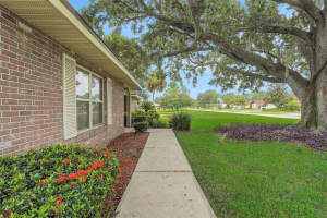 351 GREENFIELD ROAD, WINTER HAVEN, FL 33884 - MLS#MFRP4935629