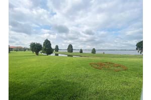 403 LAUREL COVE WAY, WINTER HAVEN, FL 33884 - MLS#MFRP4935638