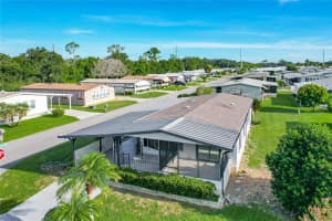 6501 RAINTREE LN NE, WINTER HAVEN, FL 33881 - MLS#MFRP4935675