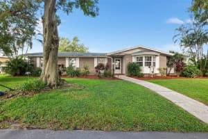 161 Poe Dr, WINTER HAVEN