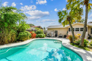 2214 KINGSWOOD LANE, BRANDON, FL 33511 - MLS#MFRP4935714