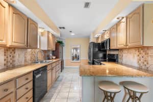 543 CLUBHILL DR, HAINES CITY, FL 33844 - MLS#MFRP4935716