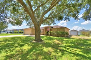 676 BERKLEY POINTE DRIVE, AUBURNDALE, FL 33823 - MLS#MFRP4935721