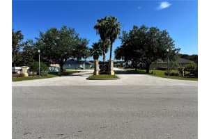 3030 FORT SOCRUM VILLAGE BOULEVARD, LAKELAND, FL 33810 - MLS#MFRP4935744