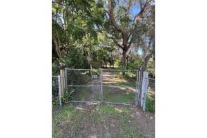 2820 SILVER SPUR LOOP, LAKE WALES, FL 33898 - MLS#MFRP4935767