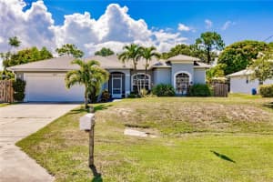 5407 Seagrape Dr, FORT PIERCE