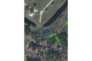 501 FOXHALL CIRCLE, SEBRING, FL 33876 - MLS#MFRP4935770