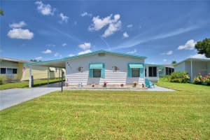 6411 Oak Grove Dr Se, WINTER HAVEN