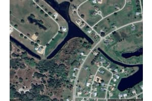 520 FOXHALL CIRCLE, SEBRING, FL 33876 - MLS#MFRP4935780