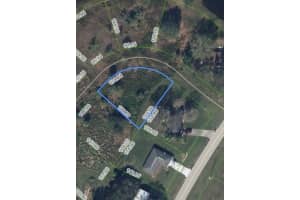 520 FOXHALL CIRCLE, SEBRING, FL 33876 - MLS#MFRP4935780