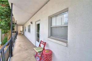 200 EL CAMINO DRIVE, WINTER HAVEN, FL 33884 Sold 10/01/25