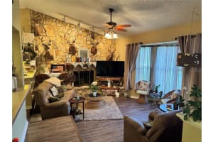 4305 SEA PINES RUN, WINTER HAVEN, FL 33884 - MLS#MFRP4935793