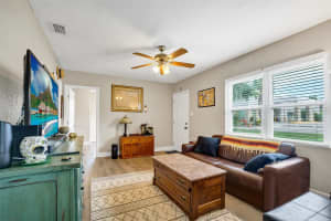 104 AVENUE K NE, WINTER HAVEN, FL 33881 - MLS#MFRP4935797