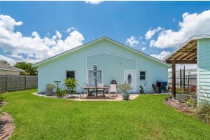 132 SAINT KITTS CIRCLE, WINTER HAVEN, FL 33884 - MLS#MFRP4935832
