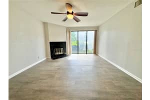 MLS# MFRP4935837, Winter Haven, Florida 33880