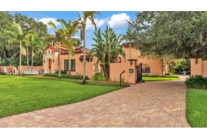 1332 EVALYN DRIVE, WINTER HAVEN, FL 33880 - MLS#MFRP4935868