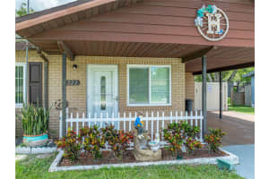 222 5TH STREET, WINTER HAVEN, FL 33880 - MLS#MFRP4935871