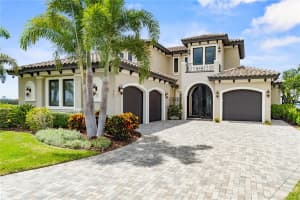 527 ADAMS VIEW LANE, AUBURNDALE, FL 33823 Sold 10/29/25