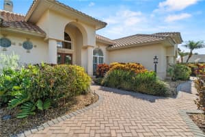 3211 HERON COVE, WINTER HAVEN, FL 33884 - MLS#MFRP4935890