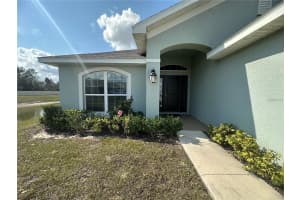 904 VIENNA DRIVE, WINTER HAVEN, FL 33884 - MLS#MFRP4935906