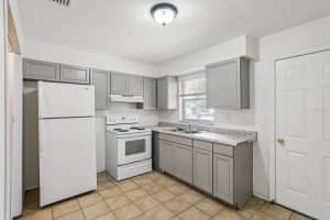 2116 34TH STREET, WINTER HAVEN, FL 33881 - MLS#MFRP4935936