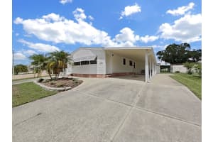 4886 Deerwood Dr, LAKELAND