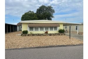 6735 Kensington Dr Ne, WINTER HAVEN