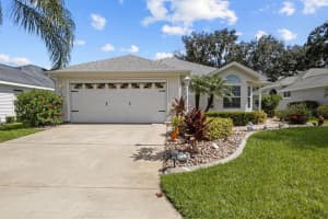 3215 E Pebble Creek Dr, AVON PARK