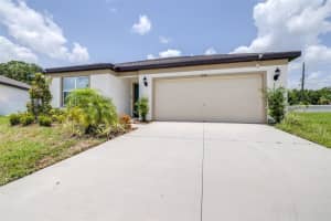 1050 MICHELANGELO LANE, WINTER HAVEN, FL 33884 - MLS#MFRP4936012