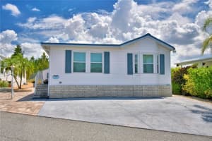 251 PATTERSON ROAD, HAINES CITY, FL 33844 - MLS#MFRP4936033
