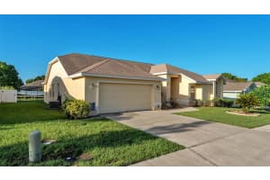 142 CLOVERDALE ROAD, WINTER HAVEN, FL 33884 - MLS#MFRP4936047