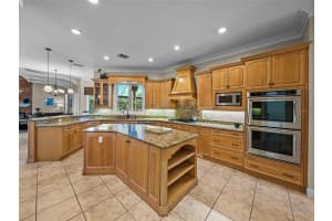 3204 HERON COVE, WINTER HAVEN, FL 33884 - MLS#MFRP4936093