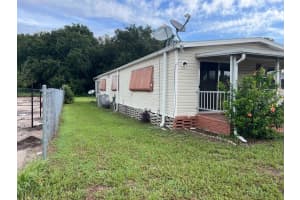 347 CANAL COURT, LAKE WALES, FL 33859 - MLS#MFRP4936096