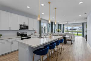 208 SUMMERSHORE DRIVE, AUBURNDALE, FL 33823 Sold 12/19/25