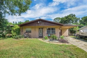 517 Marianna Rd, AUBURNDALE