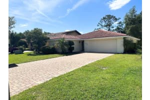 677 AUGUSTA ROAD, WINTER HAVEN, FL 33884 - MLS#MFRP4936145
