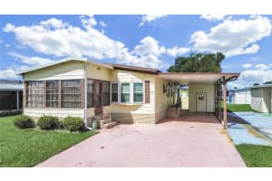 4909 FOXWOOD LAKE DR, LAKELAND, FL 33810 - MLS#MFRP4936153