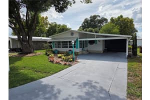 145 Kensington Park Dr, DAVENPORT
