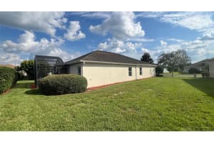 3847 BEDFORD AVE, WINTER HAVEN, FL 33884 - MLS#MFRP4936168
