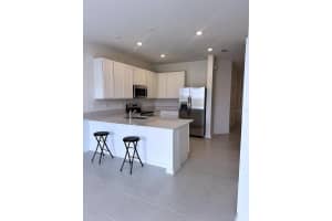2947 SAVOIR AVENUE, DAVENPORT, FL 33837 - MLS#MFRP4936173