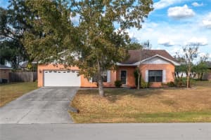 8526 CHERRY HILL DRIVE, LAKELAND, FL 33810 - MLS#MFRP4936174