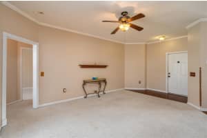 8526 CHERRY HILL DRIVE, LAKELAND, FL 33810 - MLS#MFRP4936174