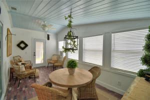117 LAKE HAZEL DRIVE DRIVE, WINTER HAVEN, FL 33884 - MLS#MFRP4936210