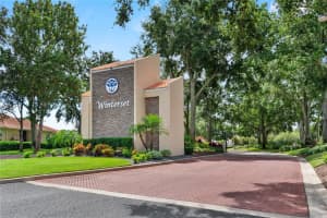 715 MAGNOLIA PLACE, WINTER HAVEN, FL 33884 - MLS#MFRP4936224