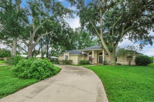 345 LAKE FLORENCE DRIVE, WINTER HAVEN, FL 33884 - MLS#MFRP4936271