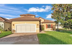 369 Villa Sorrento Cir, HAINES CITY